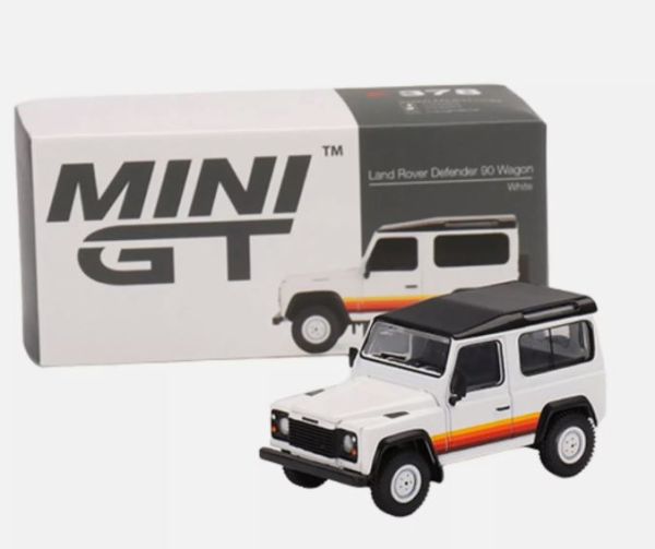 MGT00378-R - LAND ROVER Defender 90 wagon RHD Wit - 1