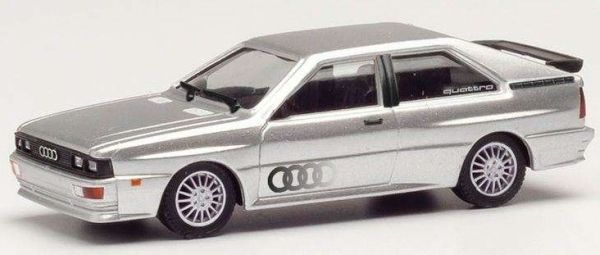 HER033336-004 - AUDI Quattro zilver metallic - 1