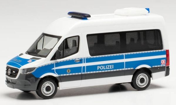 HER096393 - MERCEDES Sprinter HD Berlijn oproer politie - 1