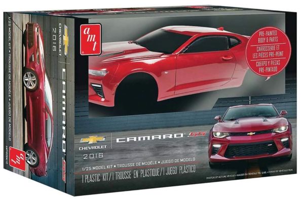 AMT1020M/12 - CHEVROLET Camaro SS 2016 Rood om te assembleren - 1