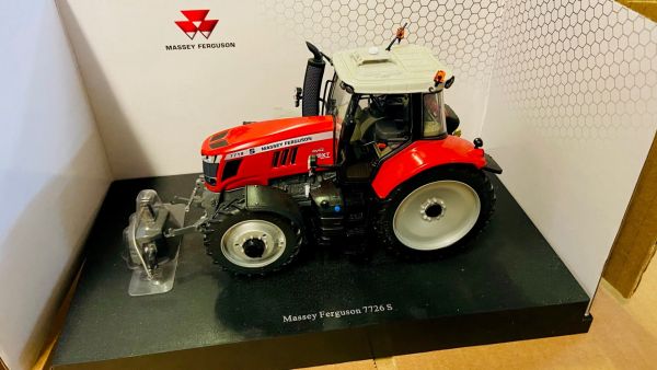 CW0160 - MASSEY FERGUSON 7719S fijne wielen - 1