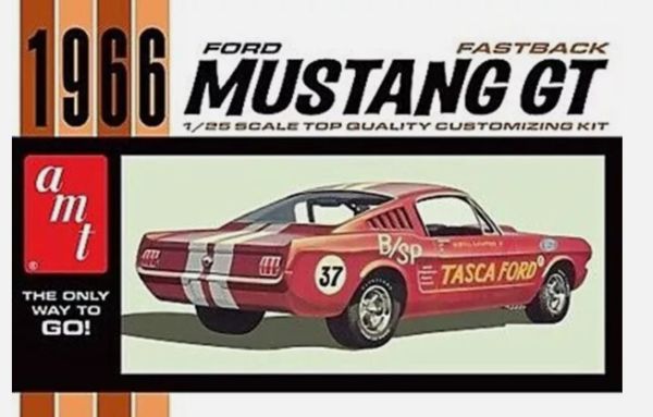 AMT1305/12 - FORD Mustang Fastback 1966 om te assembleren en te schilderen - 1