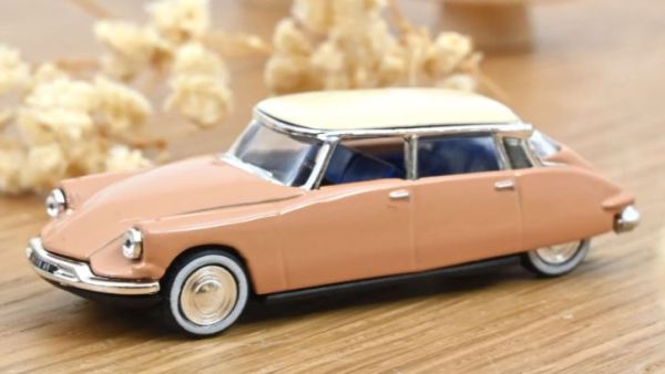 NOREV157090 - CITROEN DS 19 1959 Blond Schildpad met wit dak - 1