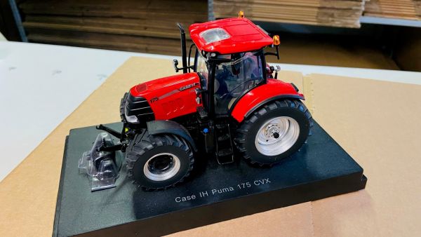 CW0166 - CASE IH Puma 175 CVX brede wielen - 1
