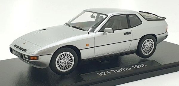 KKS180901 - Zilveren PORSCHE 924 Turbo 1986 - 1