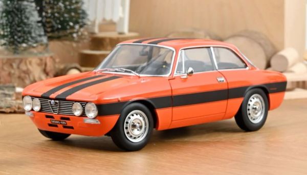NOREV187918 - ALFA ROMEO 2000 GTV 1973 Oranje - 1