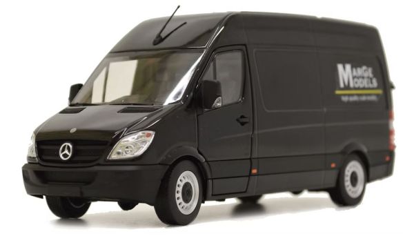 MAR1905-02-01 - MERCEDES BENZ Sprinter zwart - Edition MarGe Models - 1