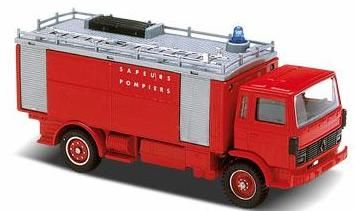 SOL3171 - RENAULT CCI Brandweerman Schaal: 1/50 - 1