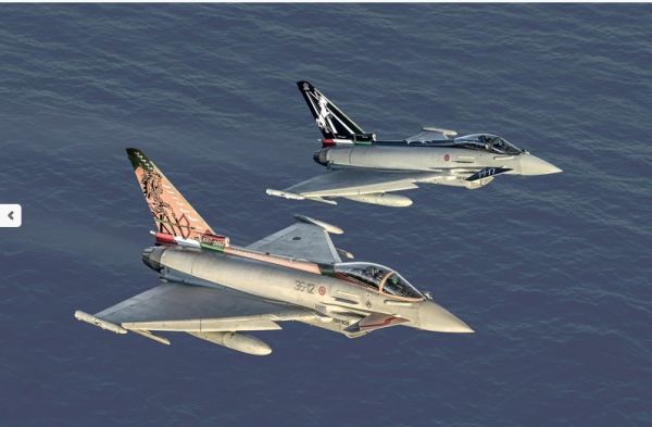 ITA1406 - Gevechtsvliegtuig EF-2000 Gruppi Caccia 100ste verjaardag - 1