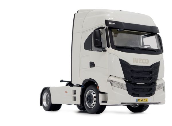 MAR2231-01 - IVECO S-Way 4x2 Wit - 1