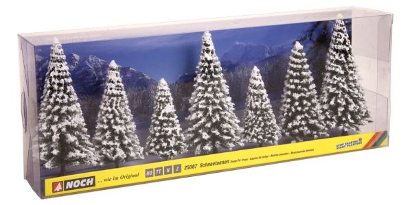 NOC25087 - 7 met sneeuw bedekte sparren - 1