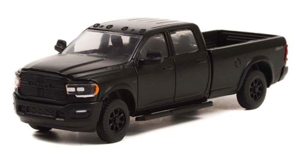 GREEN28090-F - RAM 2500 Crew cab 2021 uit de serie BLACK BANDIT Collection in blisterverpakking - 1