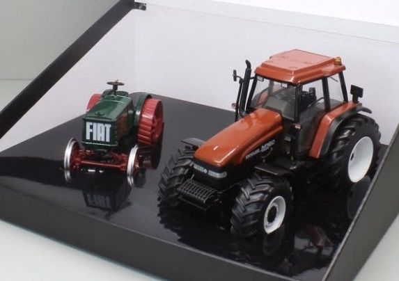 REP206 - FIAT 702 100 Jaar Set - NEW HOLLAND M160 - 1