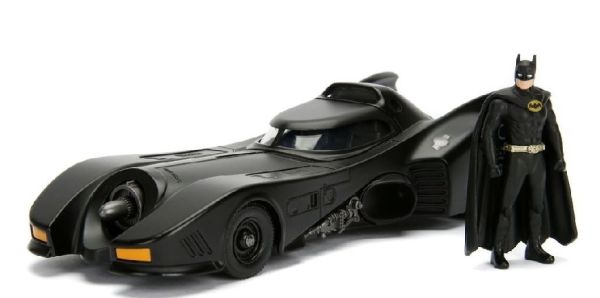 JAD253213001 - BATMOBILE met Batman - In Kit - 1