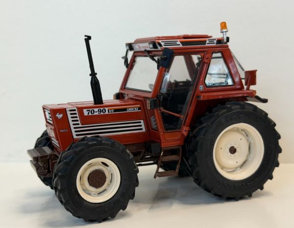 ROS30253 - FIAT 70-90 4WD Super Comfort-cabine – Beperkte oplage van 500 stuks. - 1