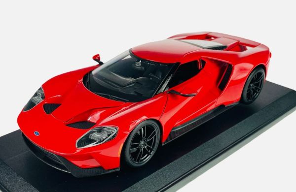 MST31384ROUGE - FORD GT 2017 Rood - 1