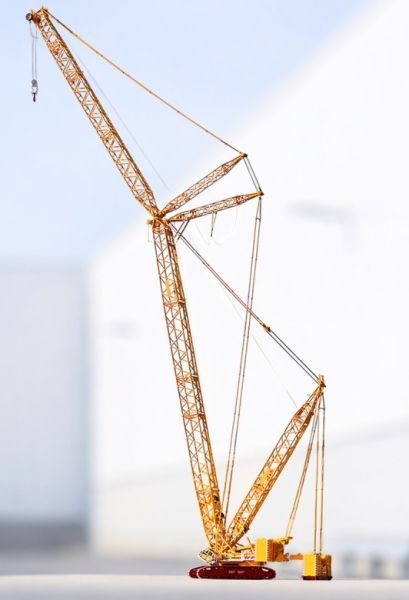 IMC32-0235 - DEMAG CC-2800-1 rupsbandkraan van WIESBAUER - 1