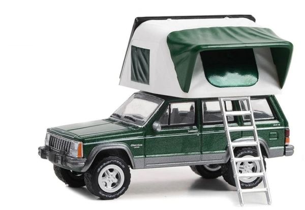 GREEN38050-E - 1992 JEEP Cherokee Laredo in groen uit de THE GREAT OUTDOORS-serie in blisterverpakking verpakking - 1