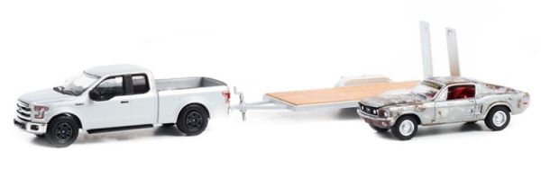 GREEN31130-B - 2015 FORD F-150 met lade en 1968 FORD Mustang GT PAWN Sterren onder blister - 1