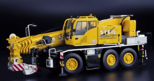 IMC32-0089 - Mobiele kraan DEMAG AC 45 STEIL Gelimiteerd tot 150 ex. - 1