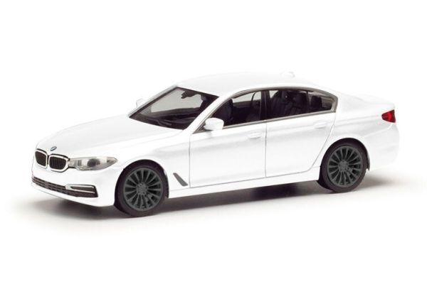 HER420372-002 - BMW 5 Limo wit - 1