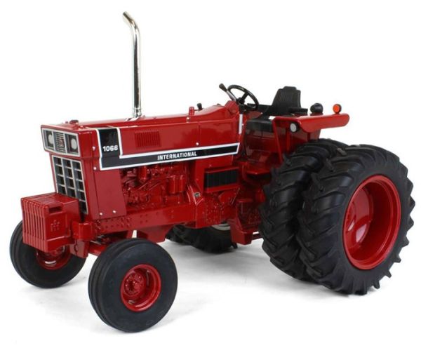 ERT44284 - INTERNATIONALE 1066 achter twin - 1