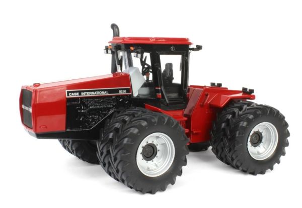 ERT44465 - CASE IH 9250 Dual - National Farm Toy Museum 2025 - 1