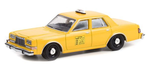GREEN44945-F - DODGE Diplomat 1984 taxi uit de THELMA & LOUISE serie in blisterverpakking - 1