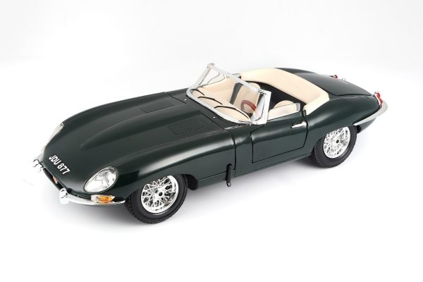 BUR12046 - JAGUAR E Type Cabrio 1961 Groen - 1
