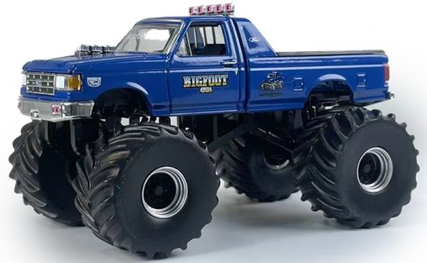 GREEN49160-D - FORD F-350 1990 #4 Monstertruck - BIG FOOT uit de serie KINGS OF CRUNCH in blisterverpakking - 1