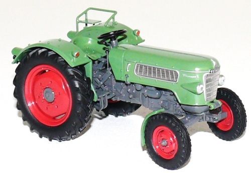 UH4049 - FENDT Landbouwer 2 - 1