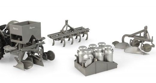 UH6247 - Set van 4 FERGUSON-accessoires - 1