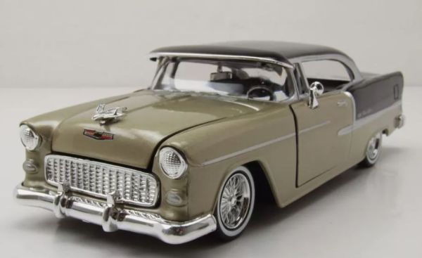 MMX79031GOLD - CHEVROLET BelAir 1955 Goud en zwart - 1