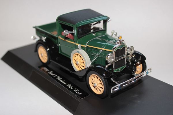 NEW55143 - FORD 3 Hot Rod uit 1931 - 1