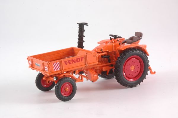 UH4158 - FENDT 231 GT Communal-Panningen Gelimiteerd tot 1500 exemplaren - 1