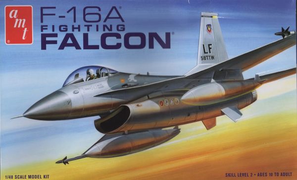 AMT820/12 - Vliegtuig FALCON F-16A Fighting om te monteren en te schilderen - 1