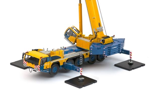 IMC80-1014 - Mobiele kraan DEMAG AC 220-5 Bauma Editie 2016 - 1