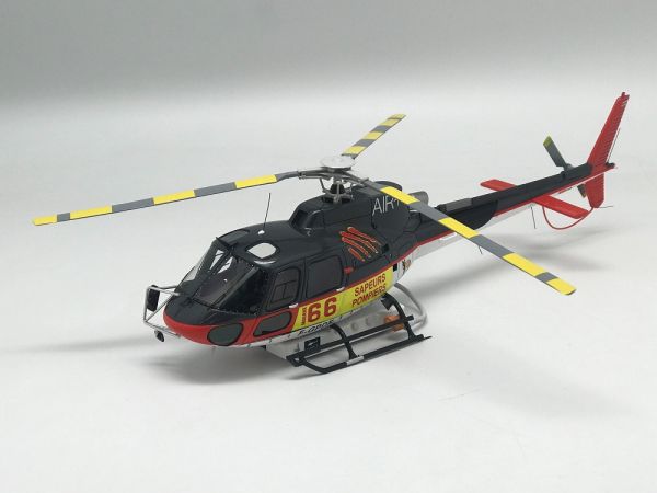 ALERTE0112 - AS 350 ECUREUIL helikopter SDIS 66 PYRENEES-ORIENTALES - 1