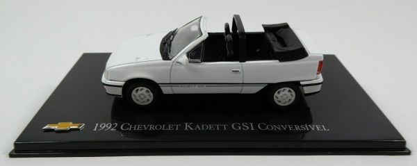 MAGCHEKADETT92 - CHEVROLET Kadett GSI cabriolet open 1992 wit - 1