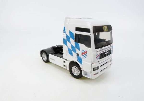 CON66000/05 - MAN TGA XXL 50 jaar MASTER CLUB MNCHEN - 1