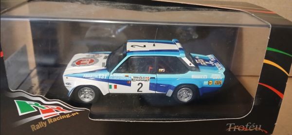 TRORRAR02 - FIAT 131 Abarth #2 1ste in de Rally van Argentinië 1980 W.ROHRL / C.GEISTDÖRFER - Gelimiteerd tot 150 ex. - 1