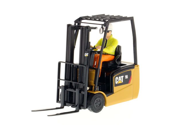 DCM85504 - CATERPILLAR EP16 vorkheftruck met chauffeur - 1