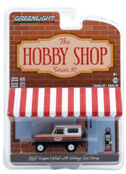 GREEN97100-A - NISSAN Patrol 1967 4x4 TEXACO met brandstofpomp The Hobby Shop Series verkocht in blister - 1