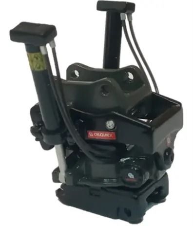 GF108-1 - OILQUICK OQTR-E33 Tiltrotator voor graafmachines van 24 tot 33 ton - 1