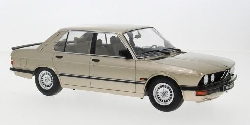 IXO18CMC184.22 - 1987 Gouden BMW 520i E28 - 1