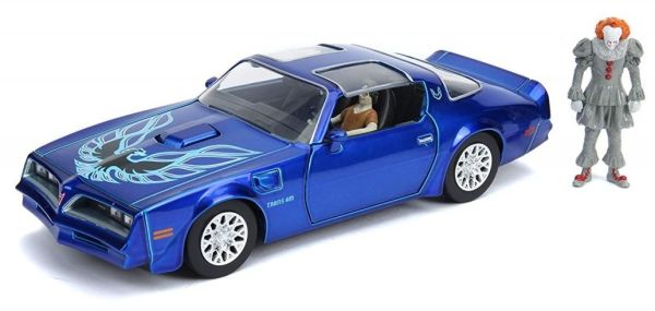 JAD31118 - Blauwe PONTIAC Firebird met Pennywise en Henry Bower's figuur - 1