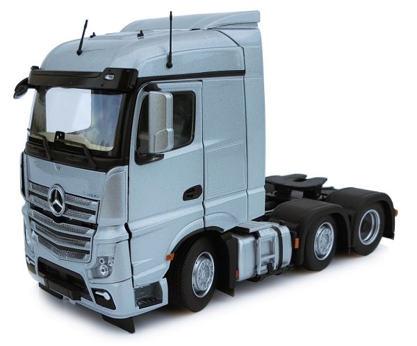 MAR1908-03 - MERCEDES Actros Streamspace 6x2 Grijs - 1