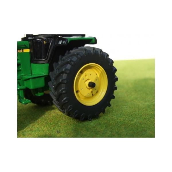 ART04415 - 2 JOHN DEERE wielgewichten diameter 19mm - 1