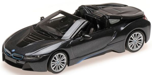 MNC410027030 - 2018 BMW i8 Roadster donkergrijs metallic - 1