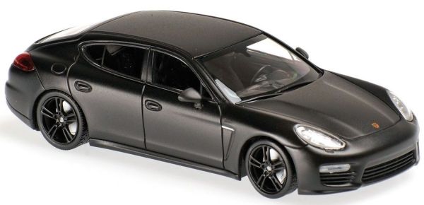 MXC940062370 - Zwarte Porsche Panamera Turbo 2013 - 1